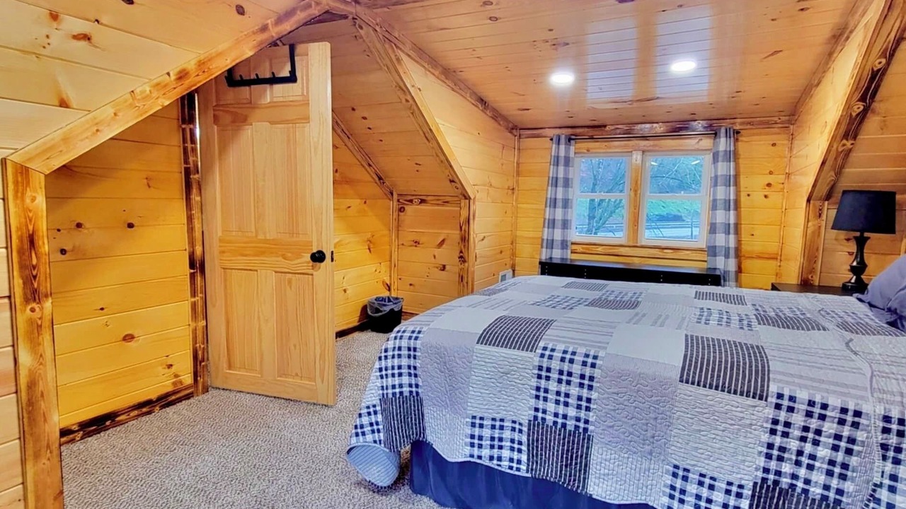 Photo of Bedroom in Mc Carr