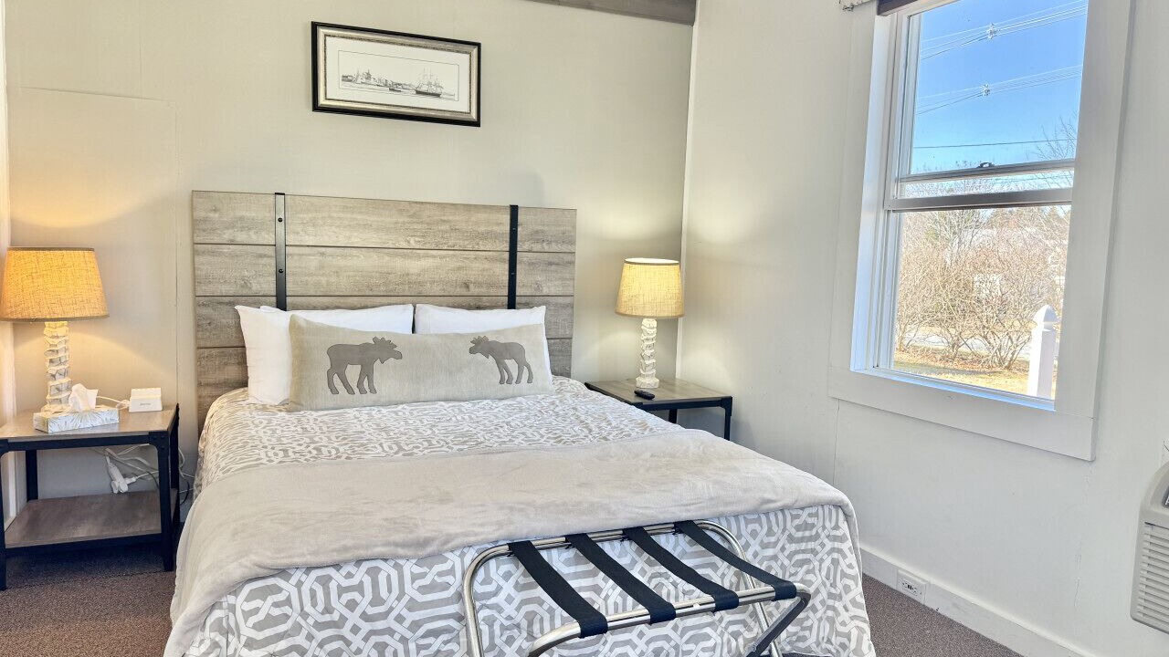 Photo of Bedroom in Hulls Cove