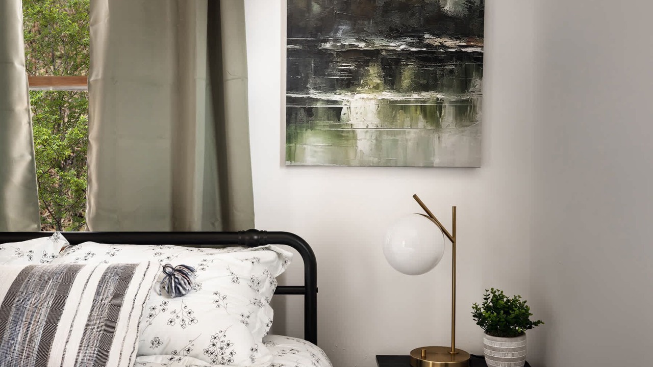 Photo of Bedroom in Romney