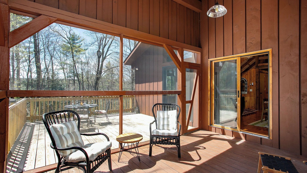 Photo of Patio Balcony in Otis