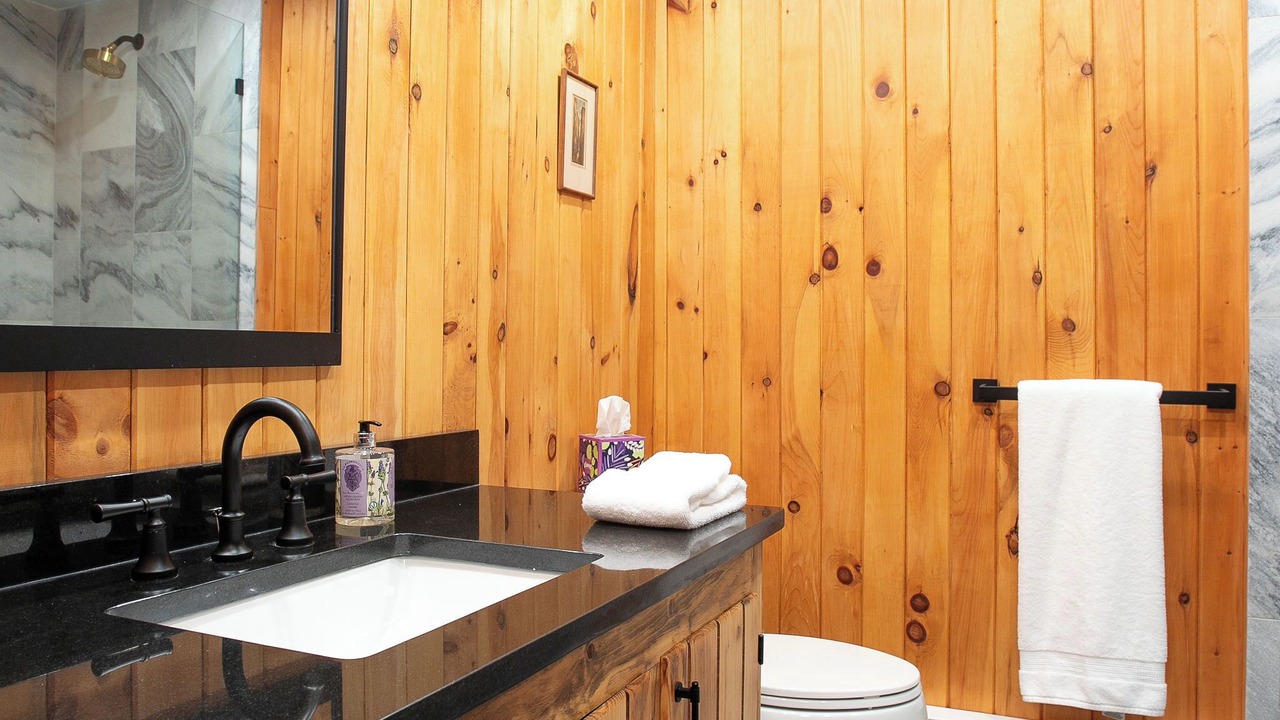 Photo of Bathroom in Otis