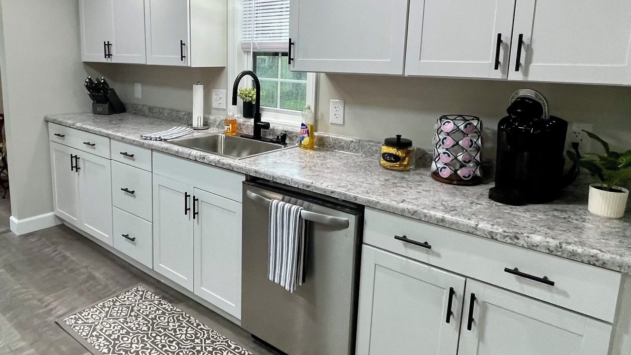 Photo of Kitchen in Short Creek