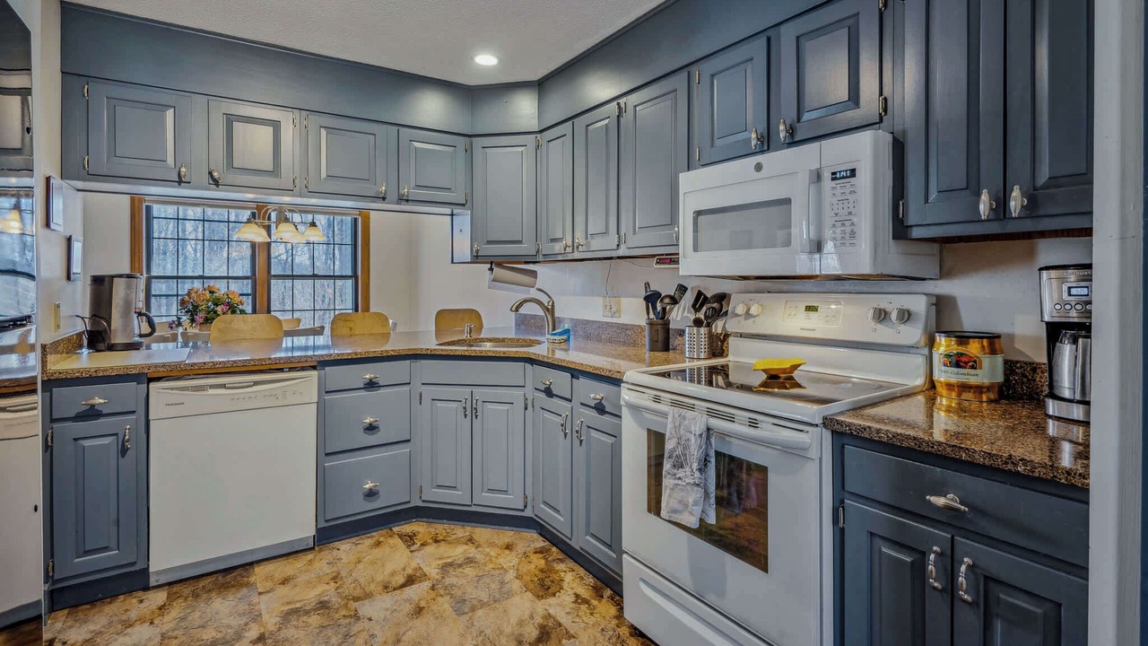 Photo of Kitchen in West Hartford