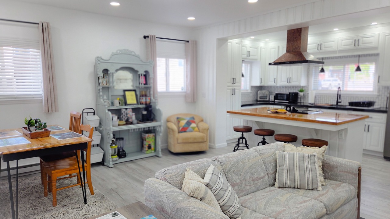 Photo of Livingroom in Friendsville