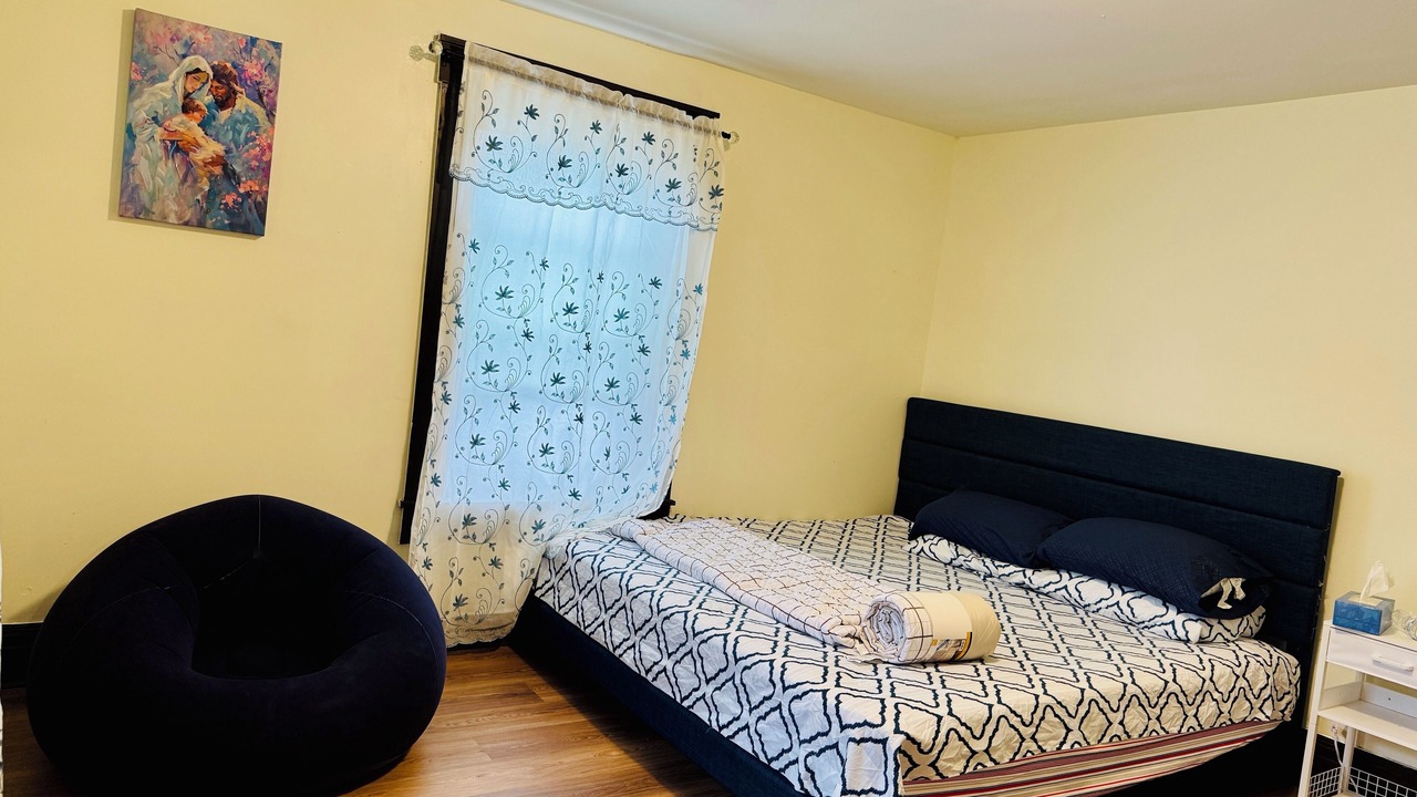 Photo of Bedroom in Niagara Falls