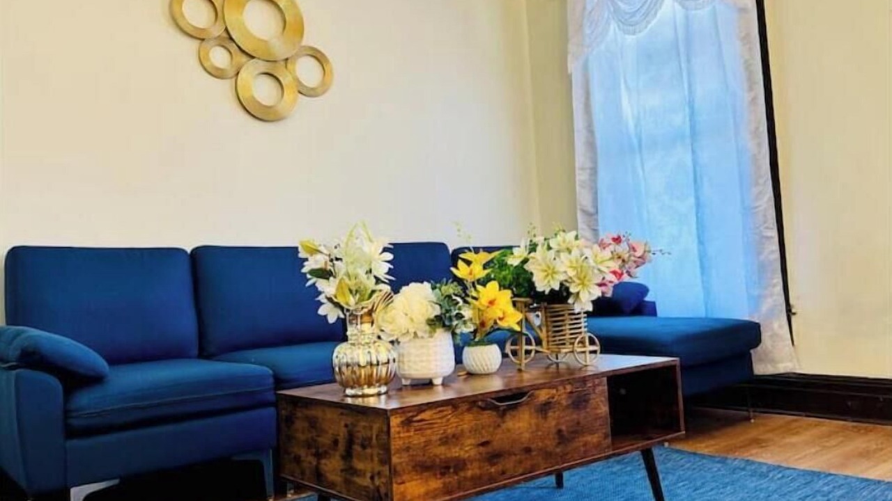 Photo of Livingroom in Niagara Falls