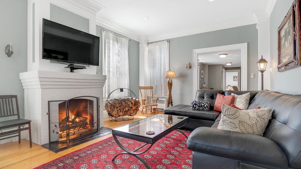 Photo of Livingroom in Bethel