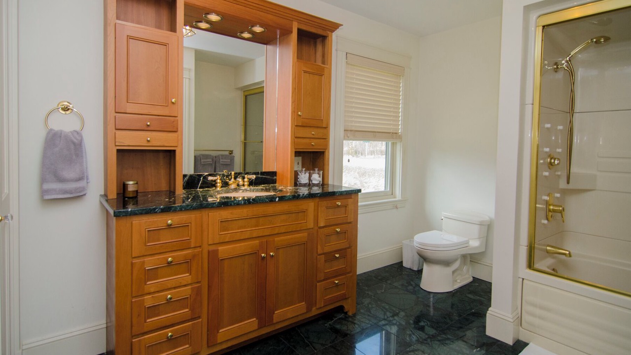 Photo of Bathroom in Orleans