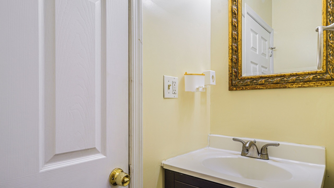 Photo of Bathroom in Downtown Baltimore