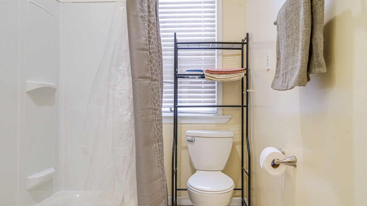 Photo of Bathroom in Downtown Baltimore