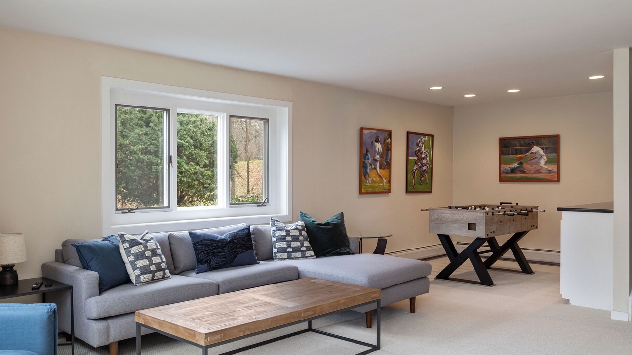 Photo of Livingroom in Middlebury