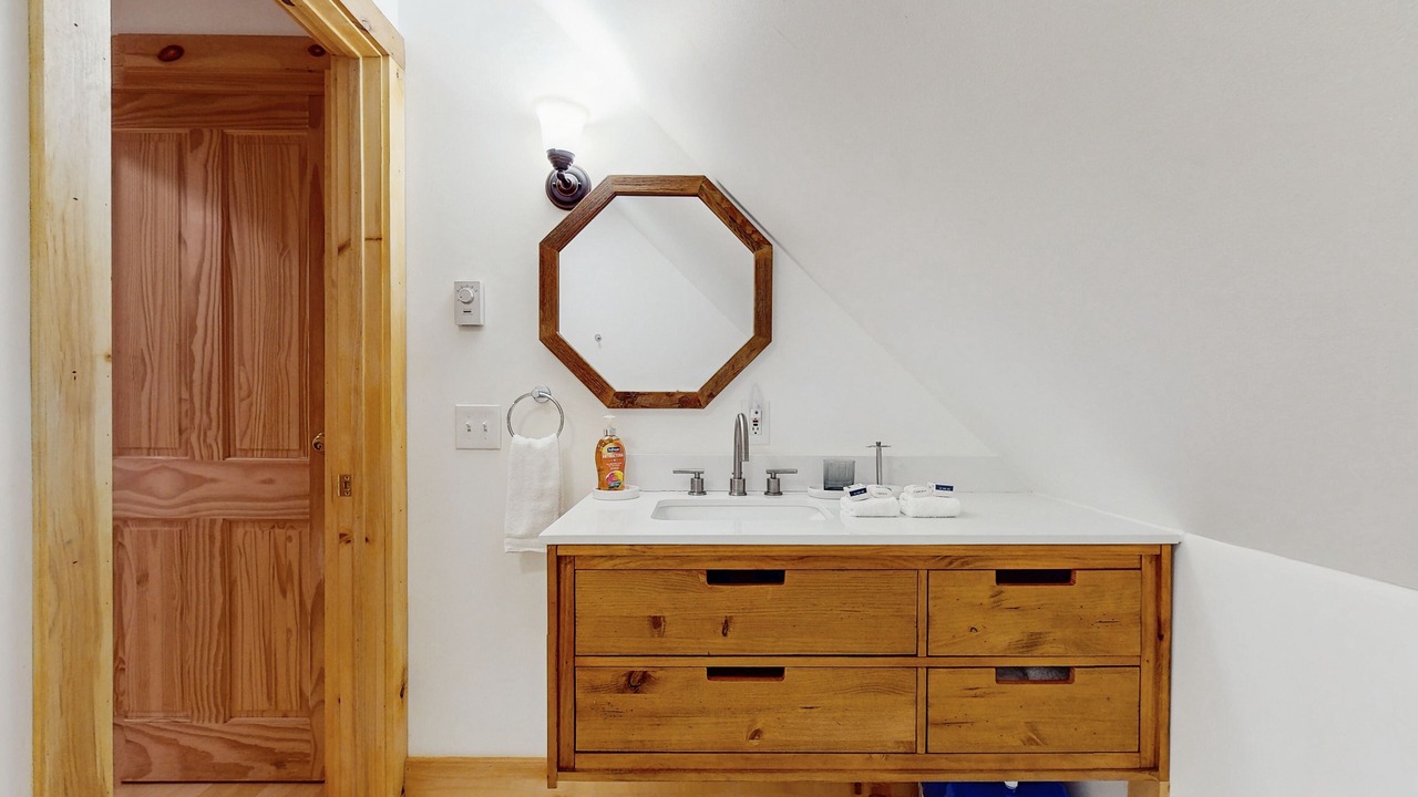 Photo of Bathroom in Grafton