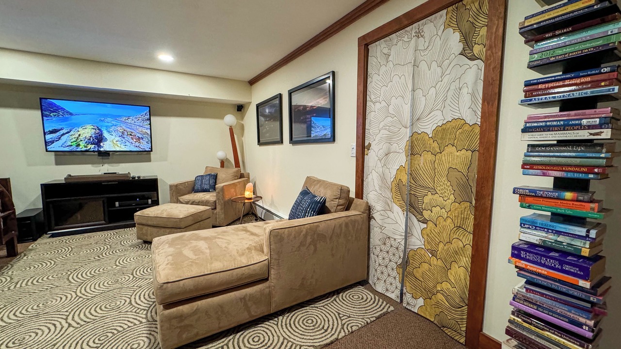 Photo of Livingroom in Lebanon