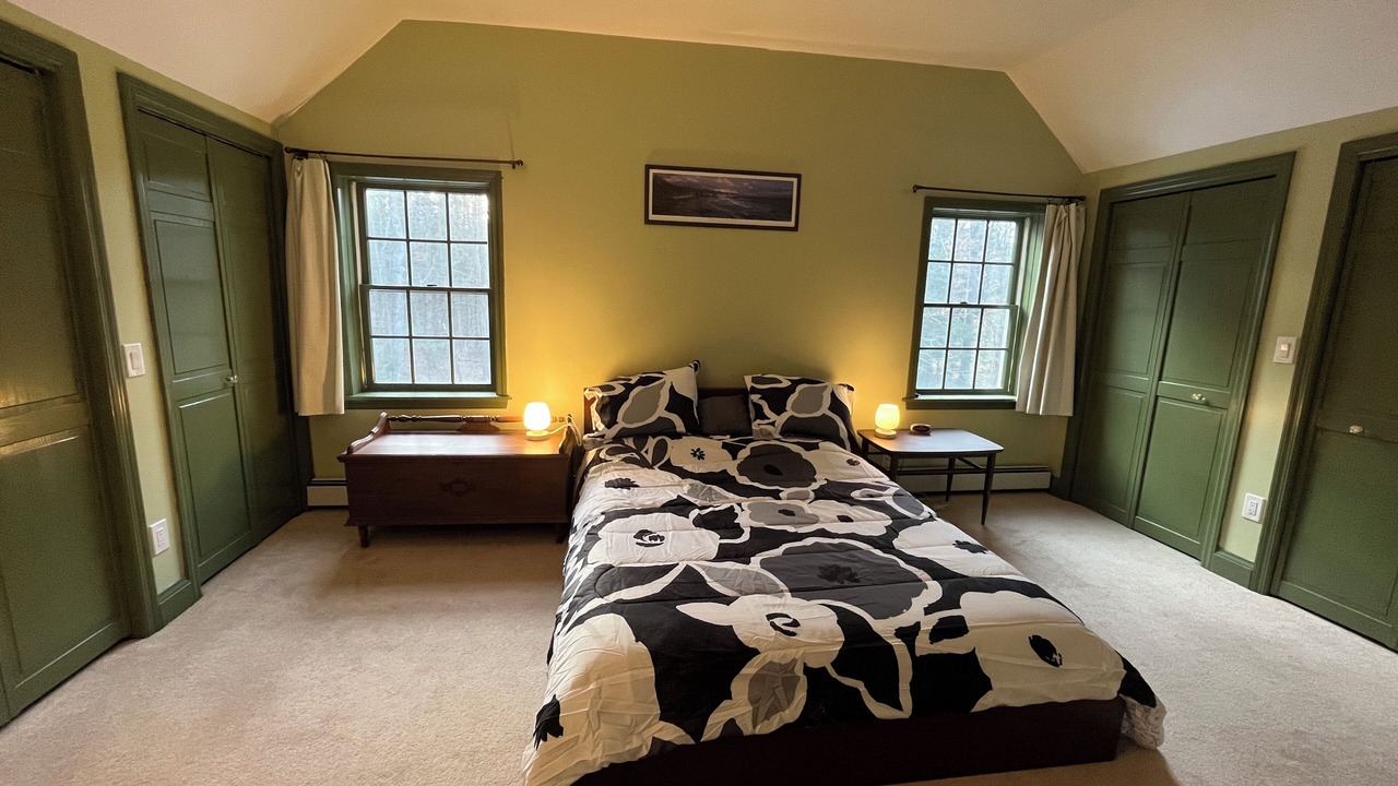 Photo of Bedroom in Deerfield