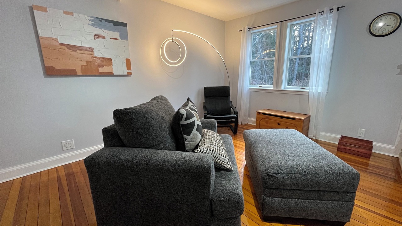Photo of Livingroom in Deerfield