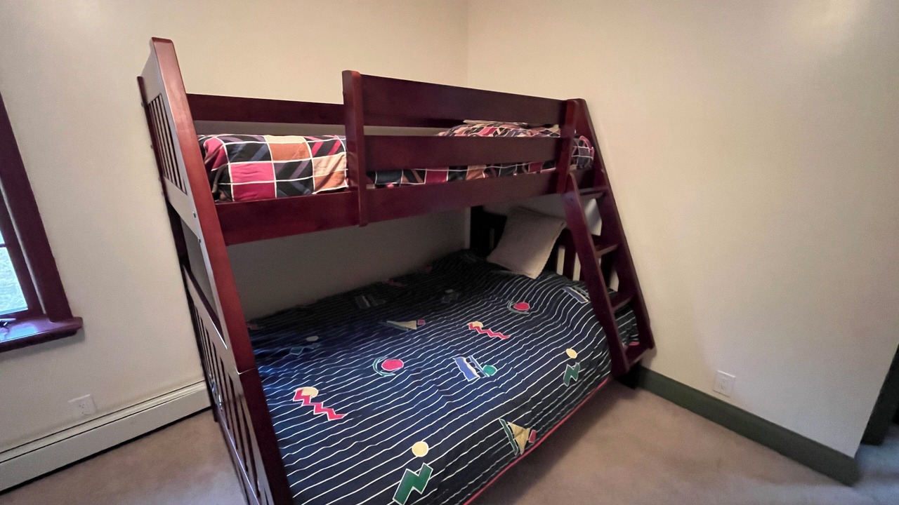 Photo of Bedroom in Deerfield