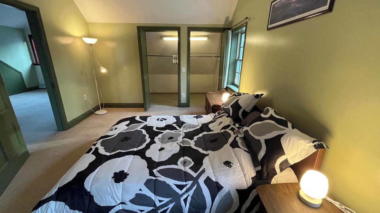 Photo of Bedroom in Deerfield