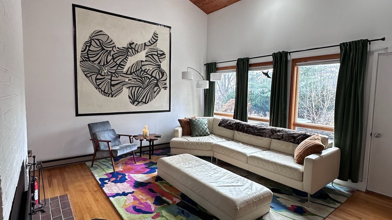 Photo of Livingroom in Hawley