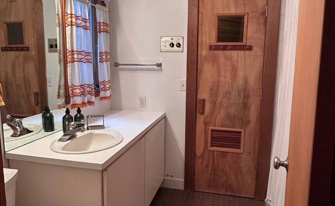 Photo of Bathroom in Hawley