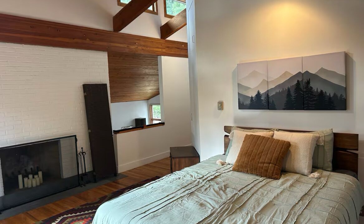 Photo of Bedroom in Hawley