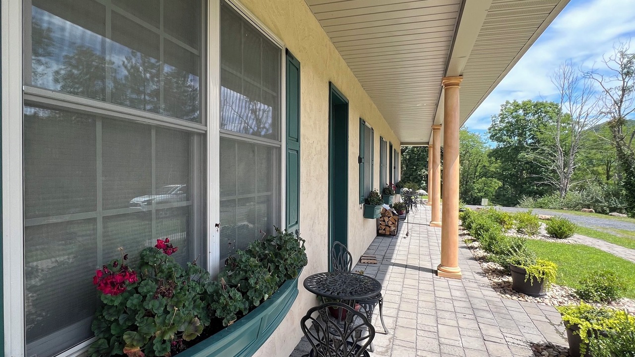 Photo of Outdoor in White Sulphur Springs