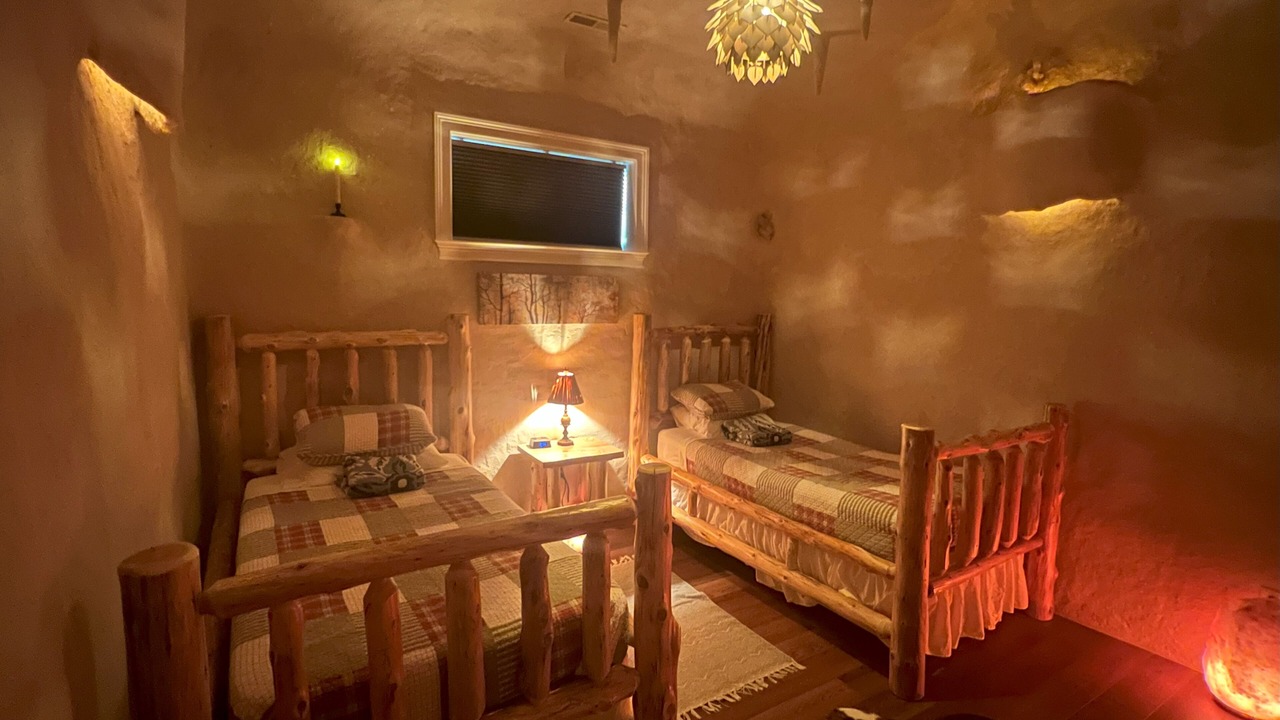 Photo of Bedroom in White Sulphur Springs