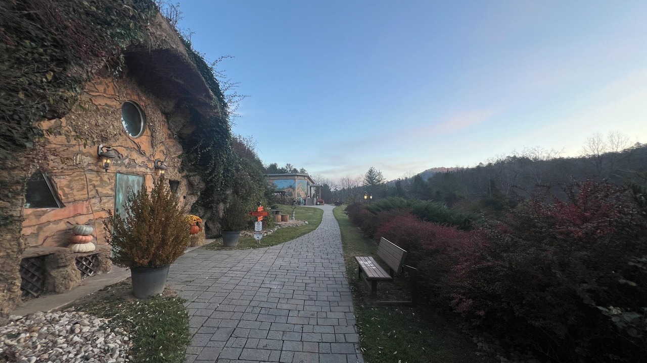 Photo of Patio Balcony in White Sulphur Springs