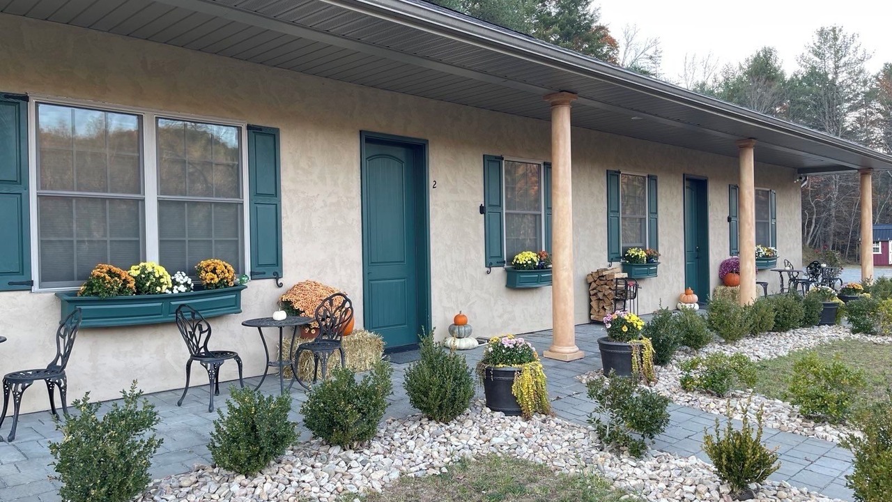 Photo of Outdoor in White Sulphur Springs