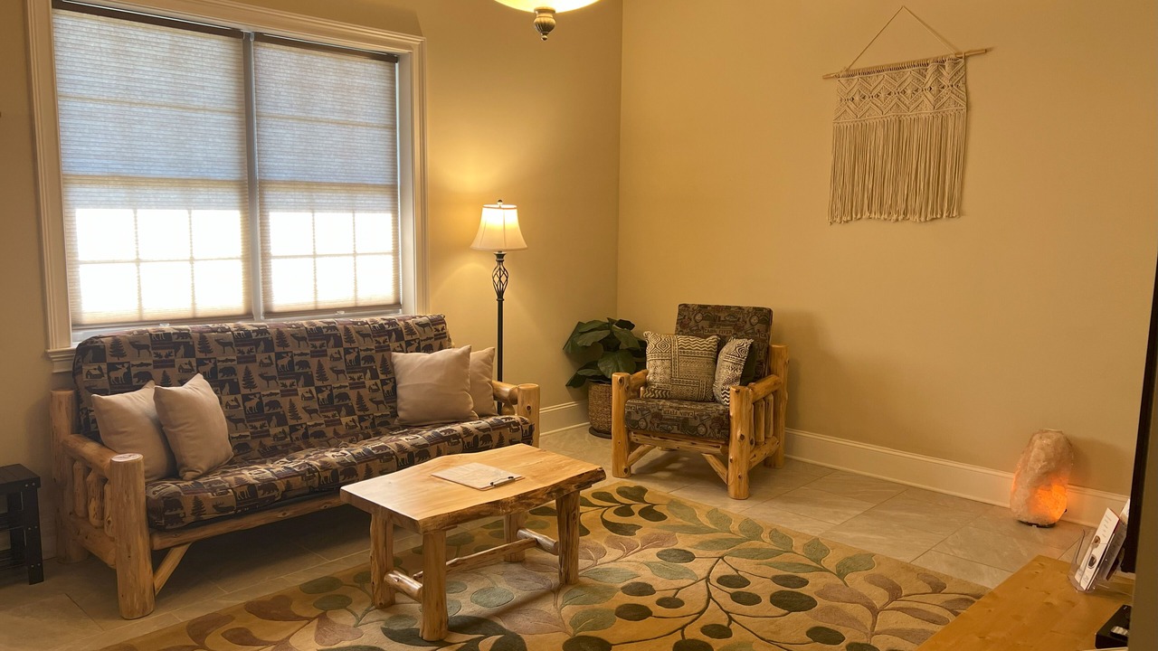 Photo of Livingroom in White Sulphur Springs
