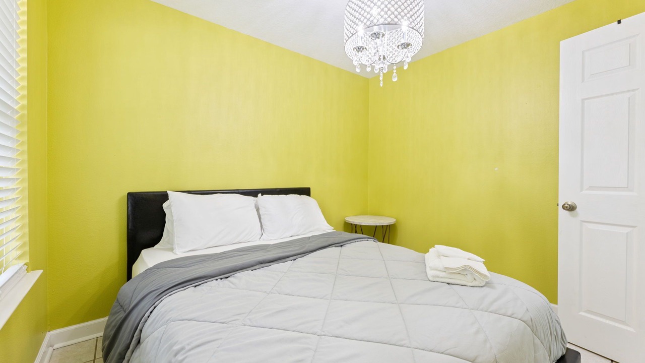 Photo of Bedroom in Clodine