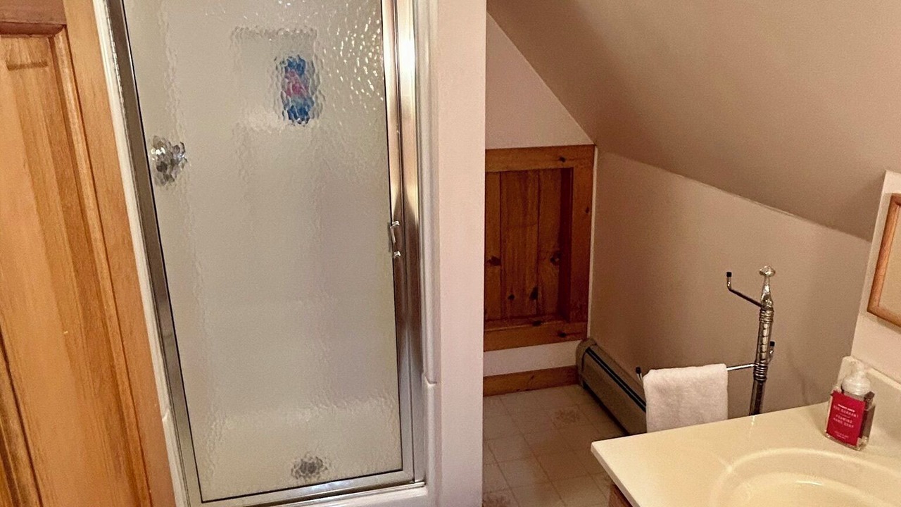 Photo of Bathroom in Cavendish