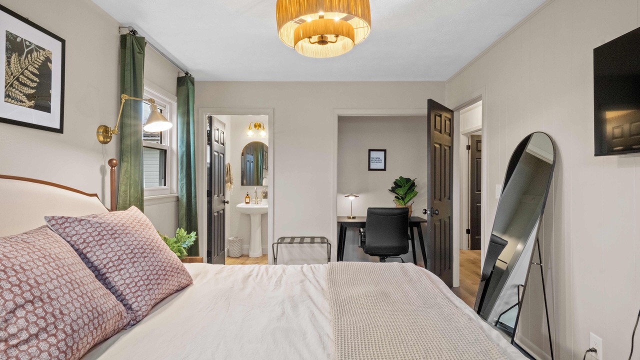 Photo of Bedroom in Summerlee