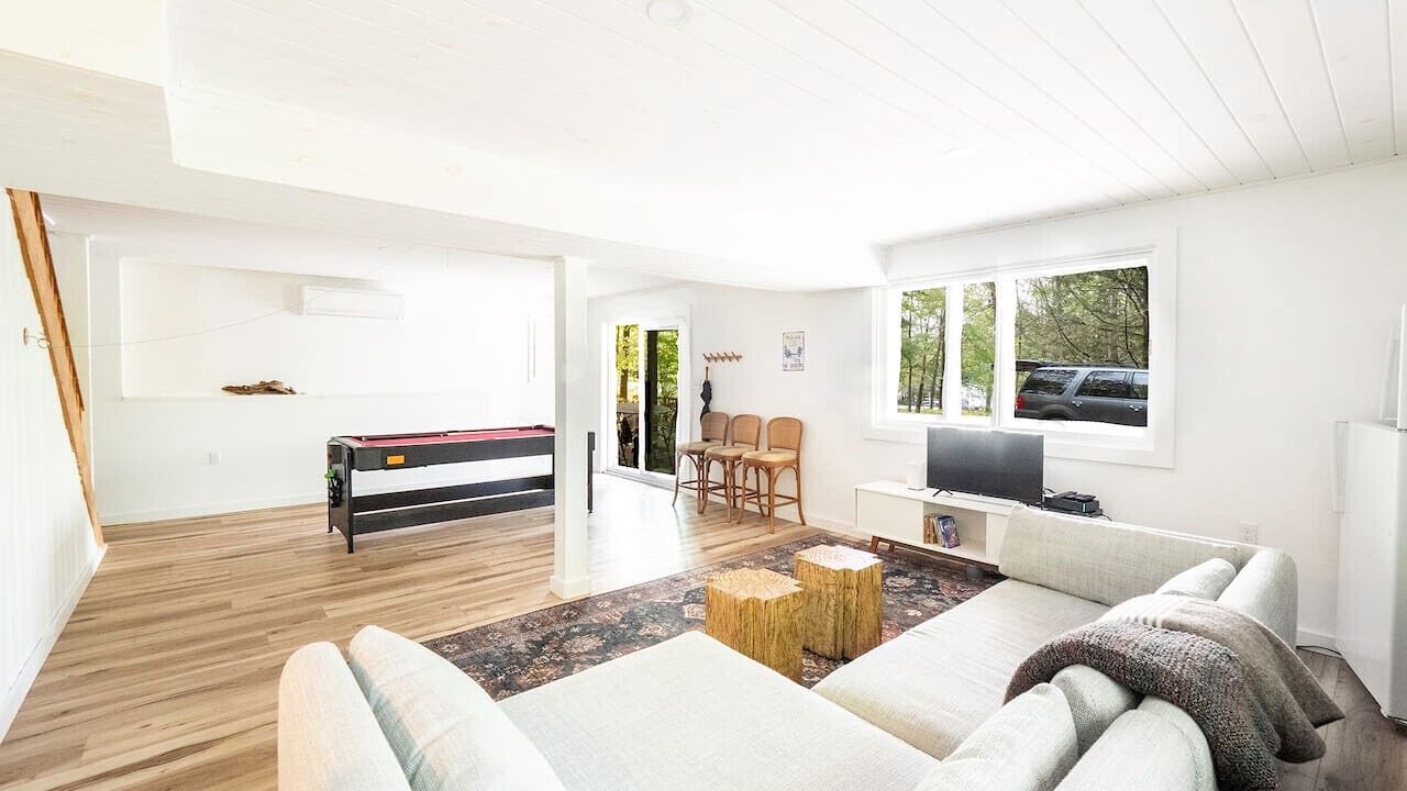 Photo of Livingroom in Tolland