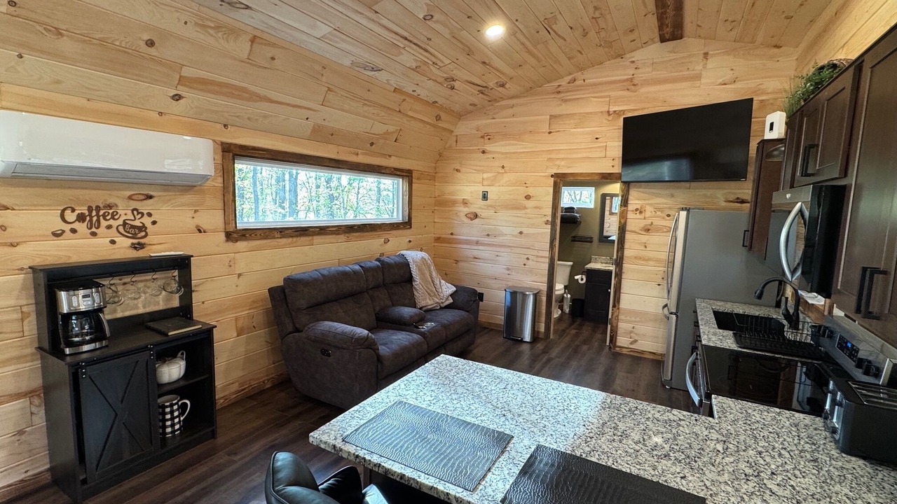 Photo of Livingroom in Rockbridge