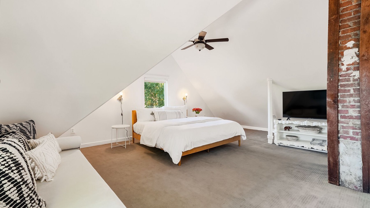 Photo of Bedroom in Dobbs Ferry