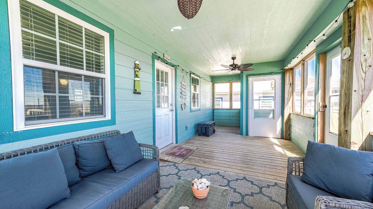 Photo of Patio Balcony in Cedar Lane