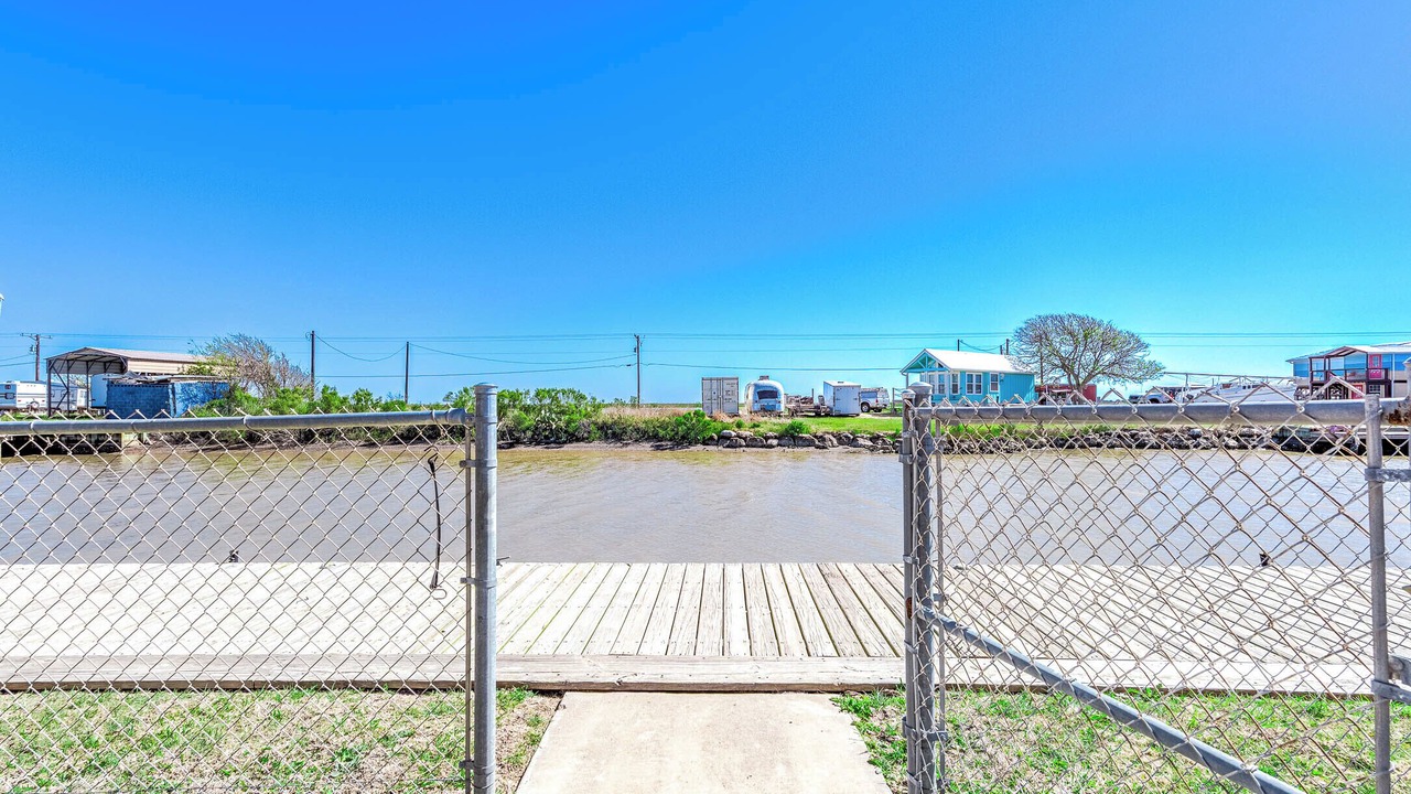 Photo of Outdoor in Cedar Lane