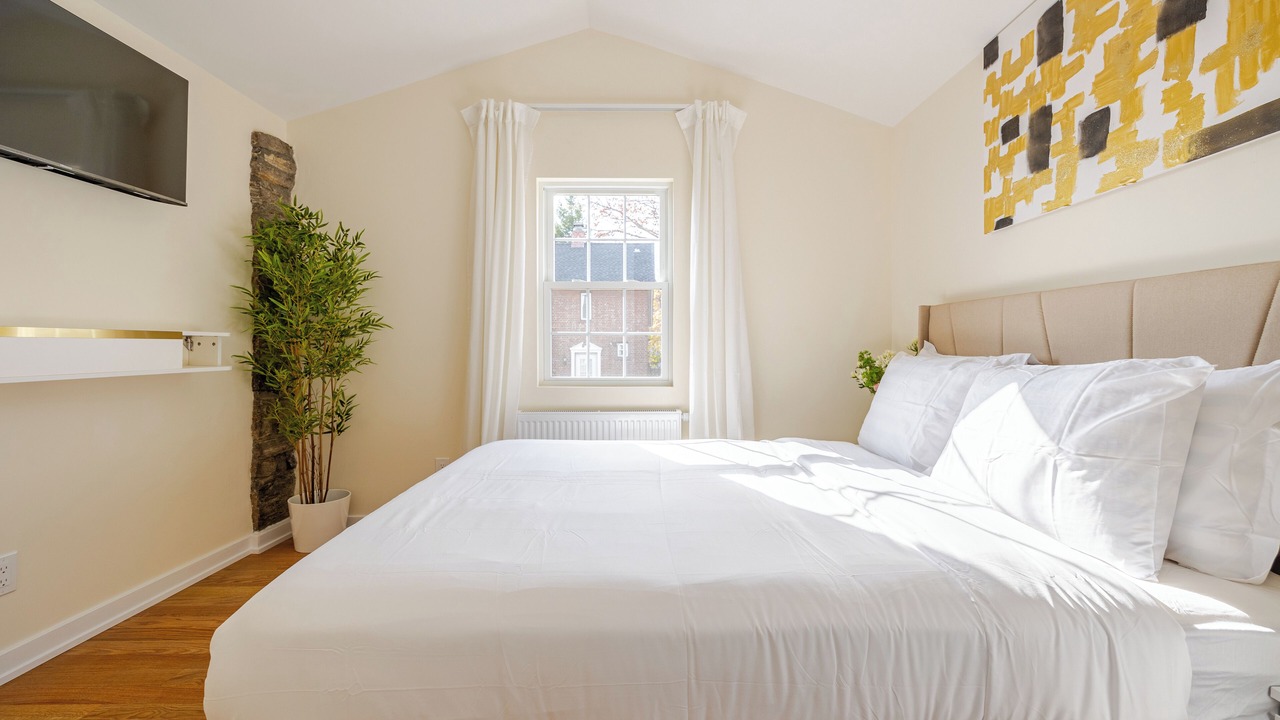 Photo of Bedroom in Southeast Yonkers