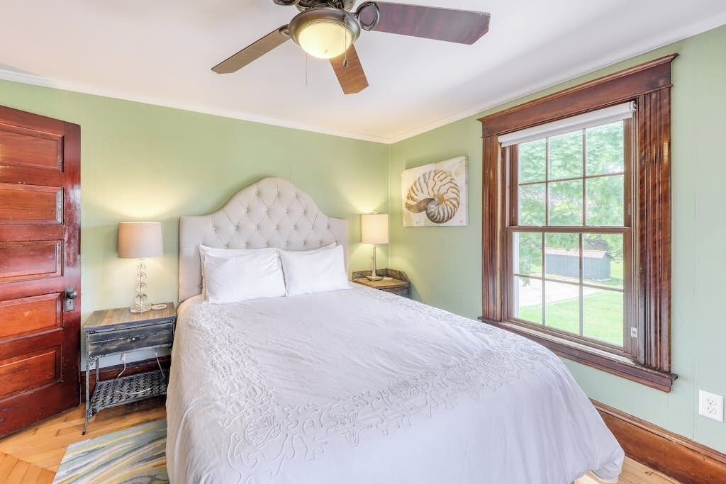 Photo of Bedroom in South Hero