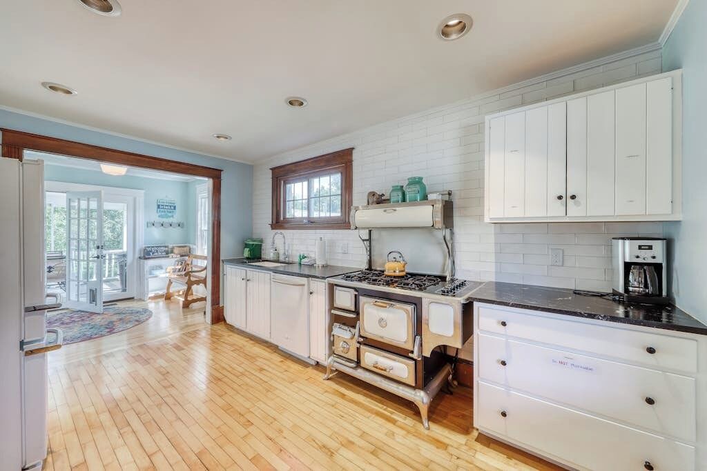 Photo of Kitchen in South Hero