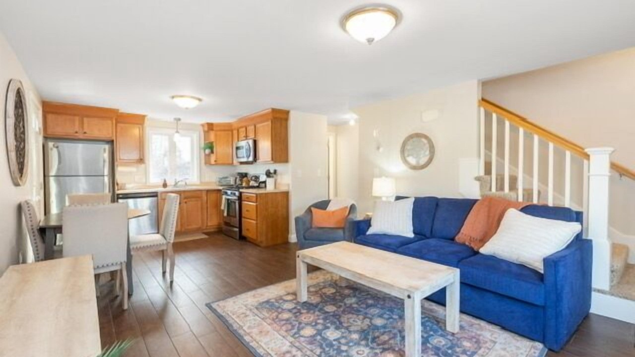 Photo of Bedroom in Salem