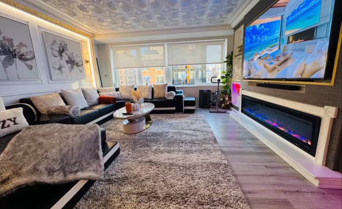 Photo of Livingroom in East Harlem