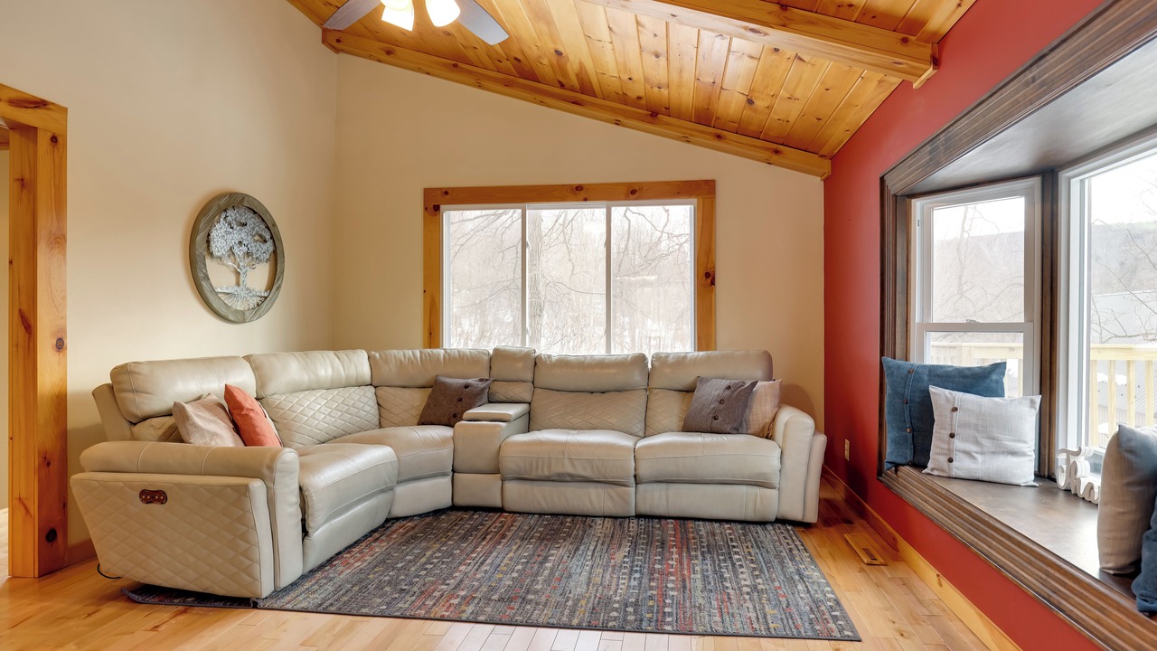 Photo of Bedroom in Canandaigua