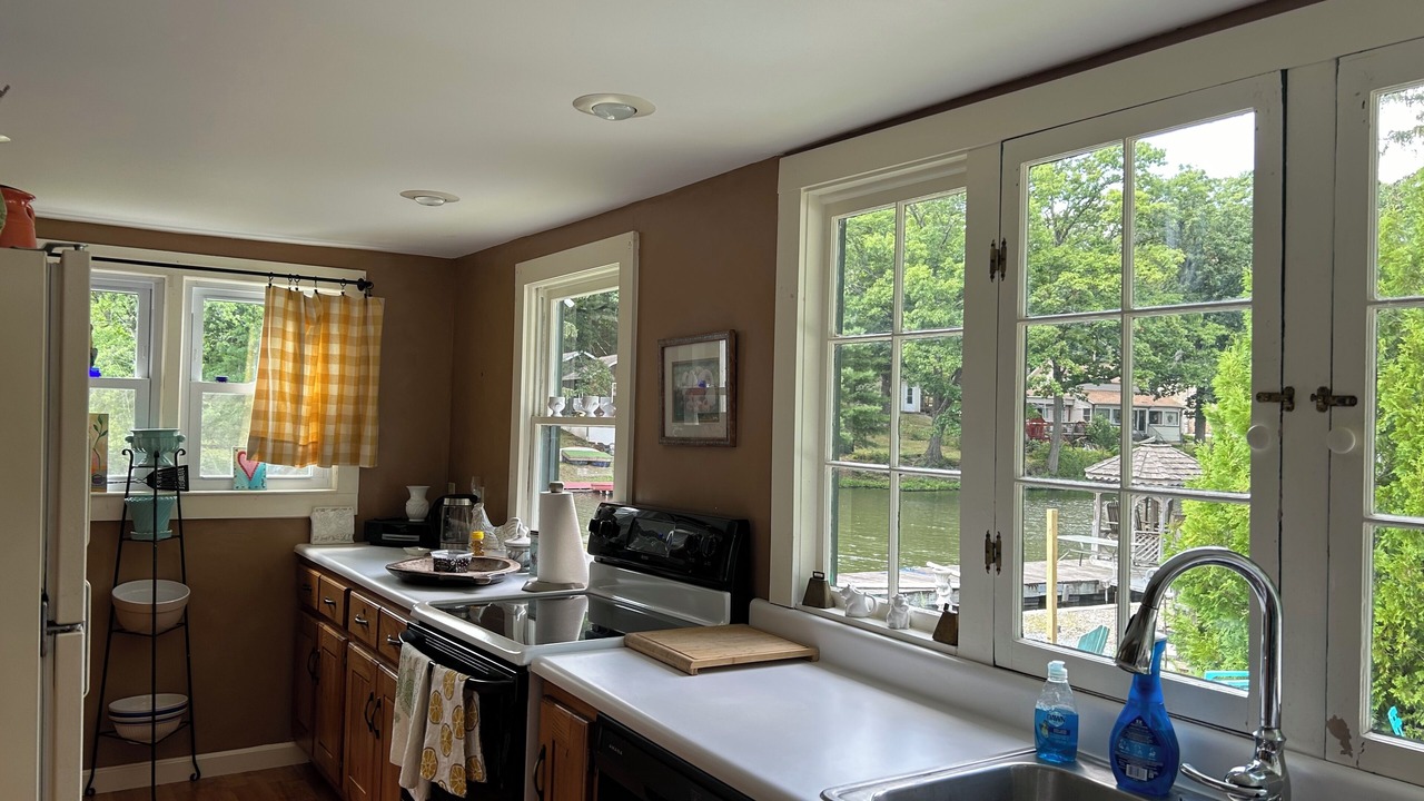 Photo of Kitchen in Niverville