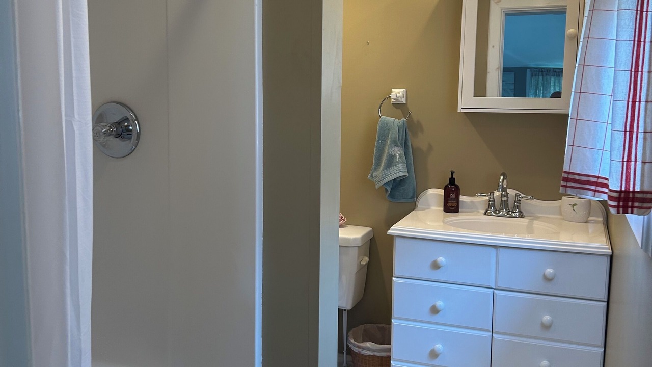 Photo of Bathroom in Niverville