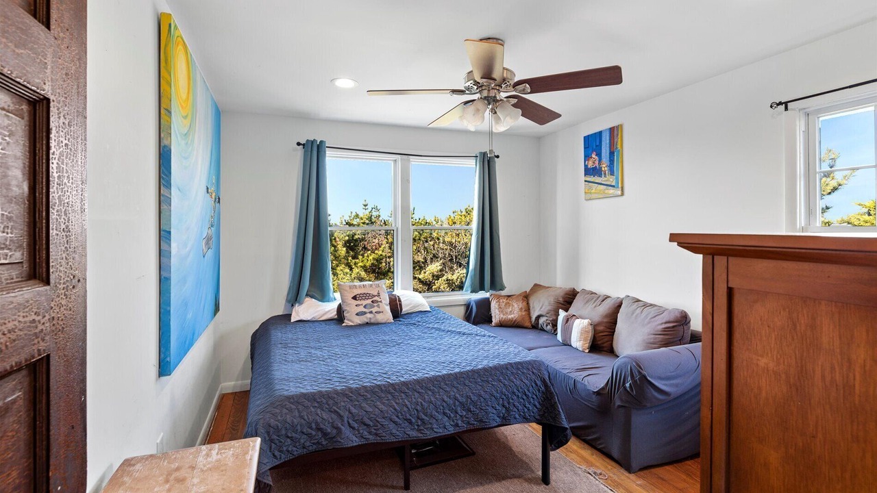 Photo of Bedroom in Ocean Bay Park
