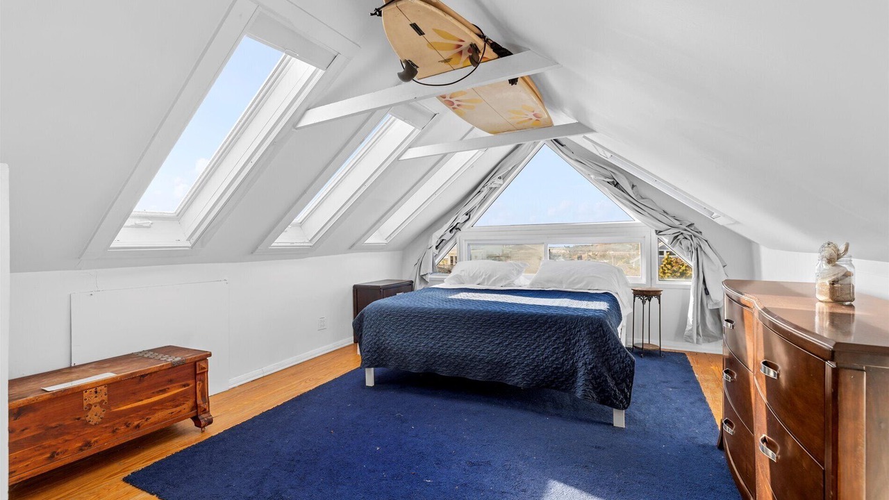 Photo of Bedroom in Ocean Bay Park