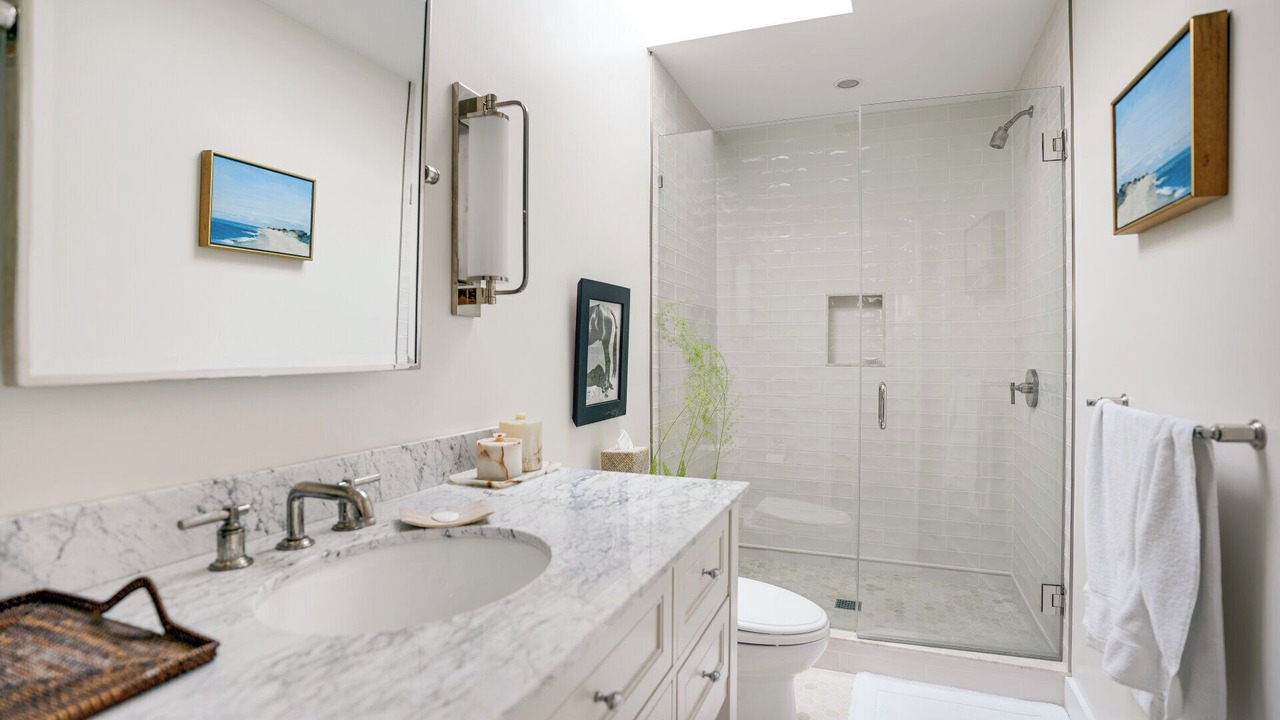 Photo of Bathroom in Sagaponack