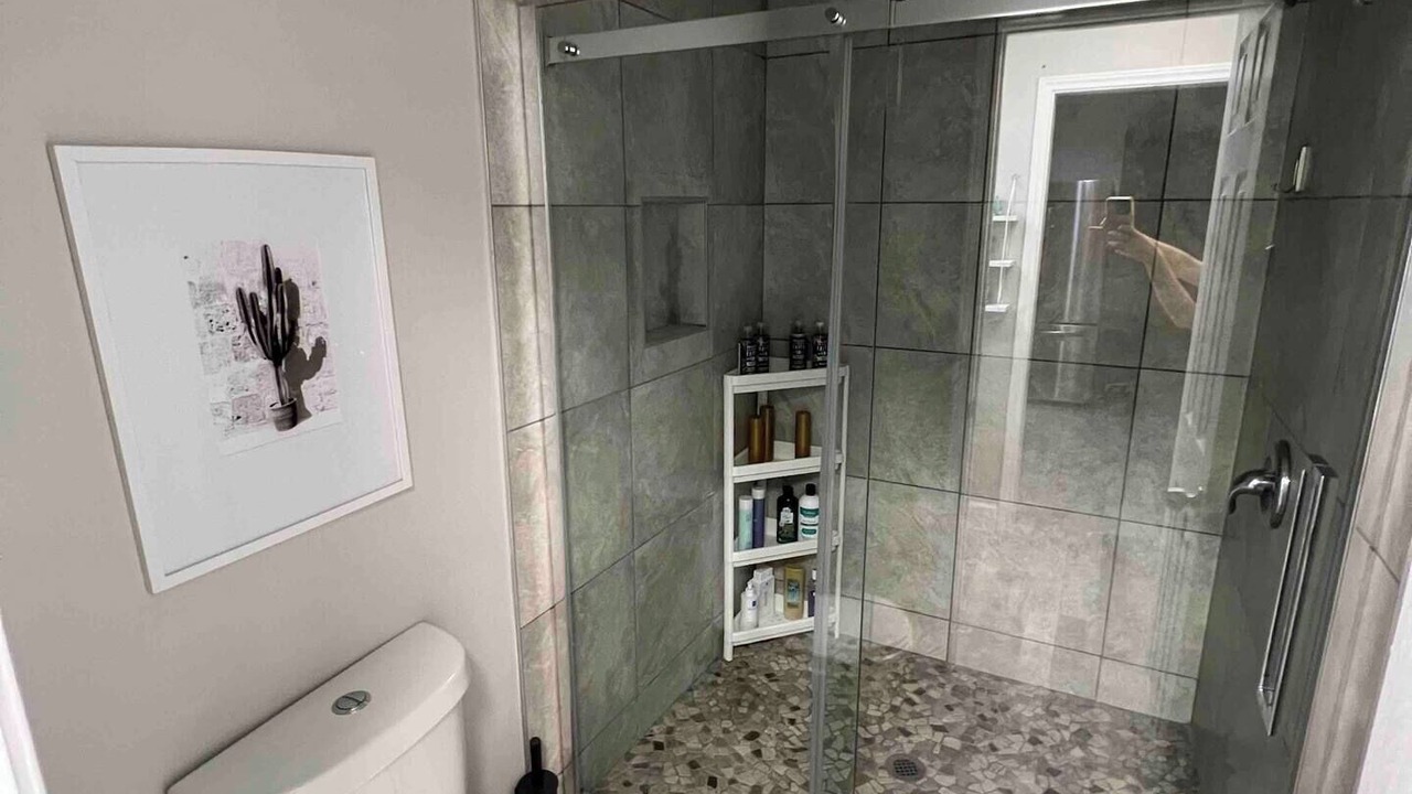 Photo of Bathroom in Hitchcock
