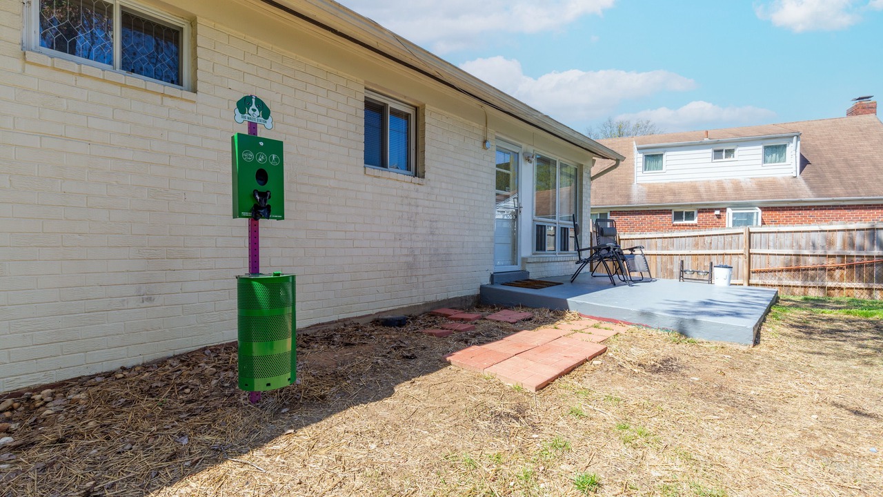 Photo of Outdoor in Seminary Hill